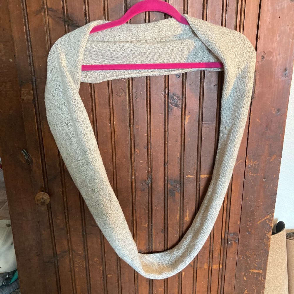 Free or 5$ alone. Aco wool blend scarf
